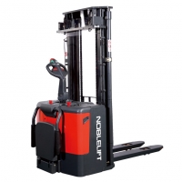 PS 16W全電動(dòng)常規(guī)型堆高車，諾力電動(dòng)堆高車